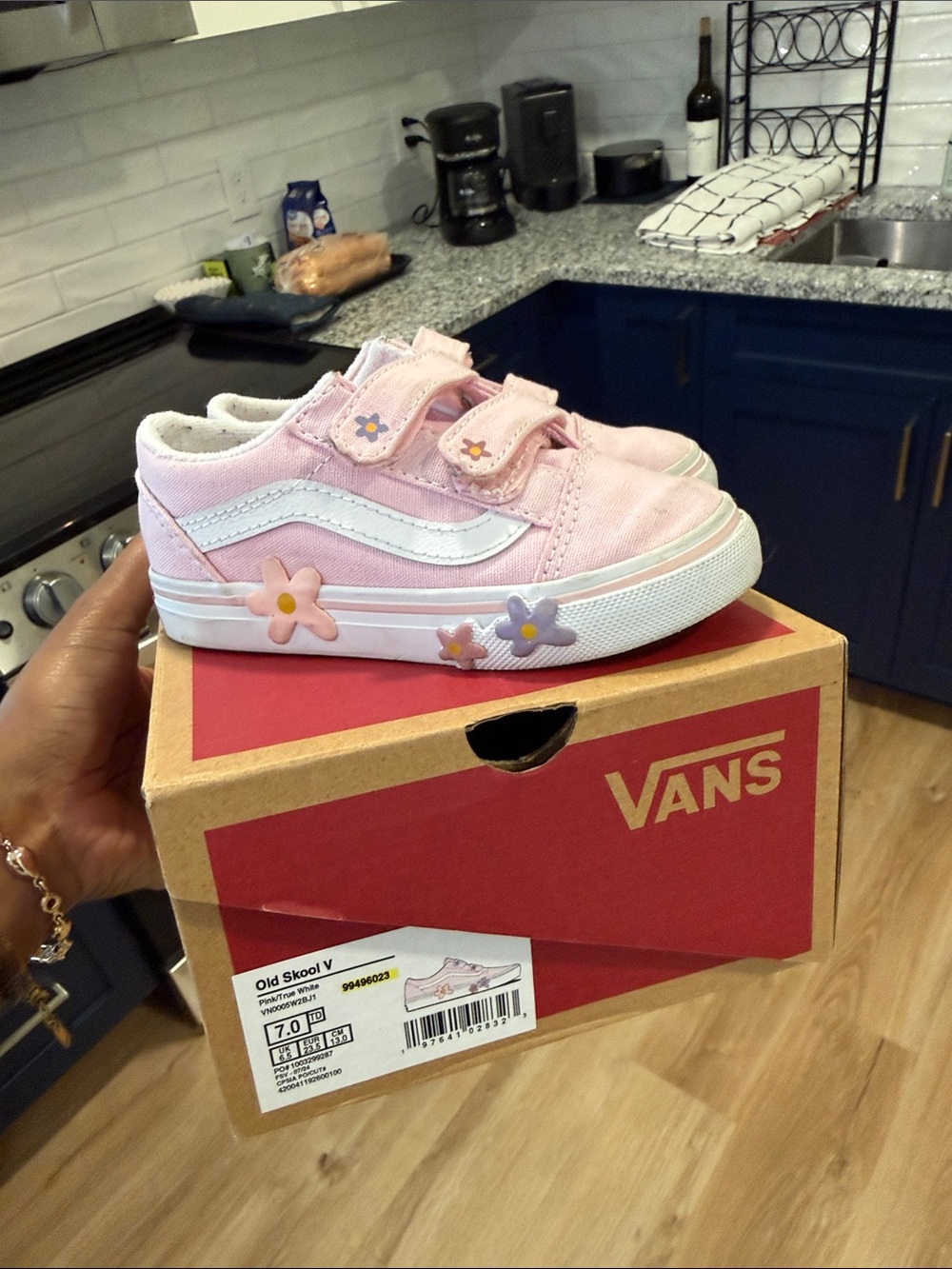 Vans Kids Pink Old Skool Velcro Floral Sneakers
